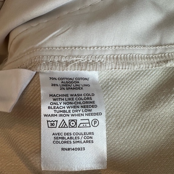 NWT LOFT Beige Flare Pintucked Cotton Linen Pants - Picture 9 of 9